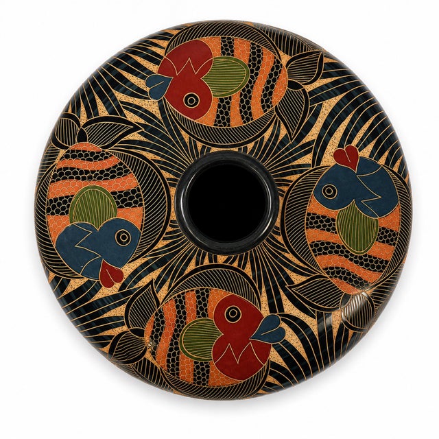Pedro Guerrero Nicaraguan Chorotega Hand-Carved Ceramic Fish Bud Vase For Sale - Image 4 of 18