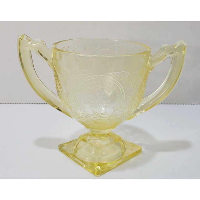 1930s Indiana Horseshoe Yellow Footed Open Sugar For Sale - Image 10 of 12