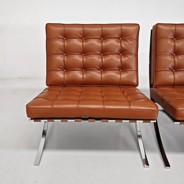 Barcelona Lounge Chairs in Tobacco Leather by Ludwig Mies van der Rohe for Knoll, 2010s, Set of 2 For Sale - Image 10 of 18