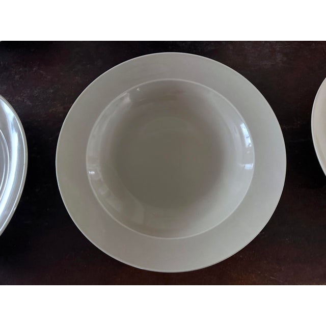 2000 - 2009 Vintage Restoration Hardware Chinese Porcelain Grand-Rimmed Pasta Bowls Set of 6 For Sale - Image 5 of 16