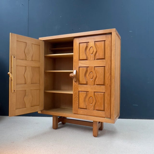French Cabinet by Guillerme & Chambron for Votre Maison, 1950s For Sale - Image 3 of 8