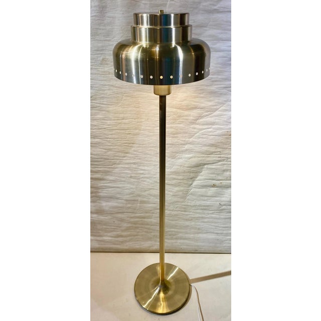 Mid-Century Modern Danish Floor Lamp in Gold Metal For Sale - Image 3 of 15