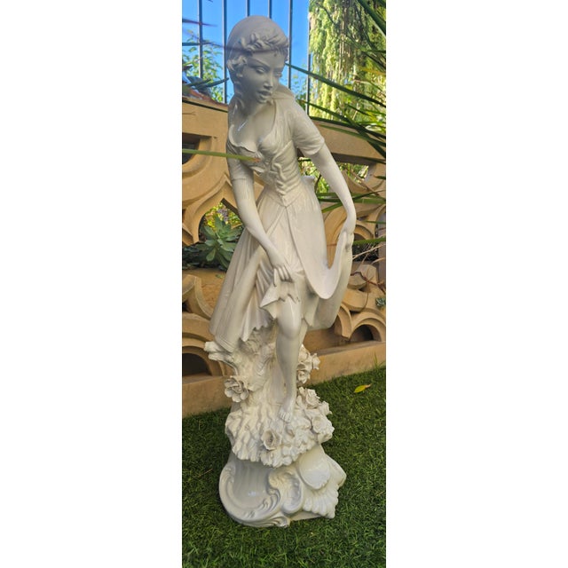 1960s Domenico Poloniato Large White Glazed Ceramic Figure of a Woman, Italy, Circa 1960 For Sale - Image 5 of 12
