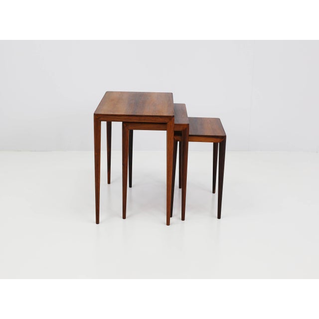 Brutalist Nesting Tables in Rosewood by Severin Hansen for Haslev Møbelsnedkeri, Denmark, 1960s, Set of 3 For Sale - Image 3 of 14