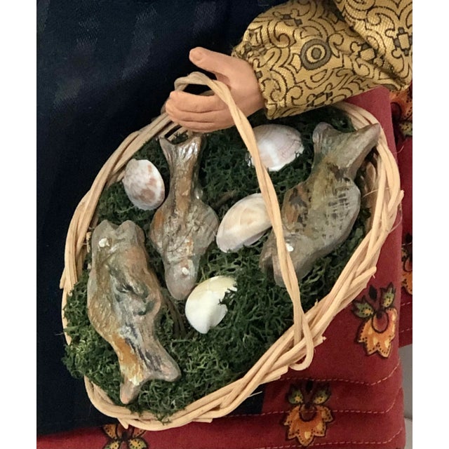 Farmhouse Aix De Provence Santons Richard Clay Sculpture of a Woman Fish Seller For Sale - Image 3 of 9