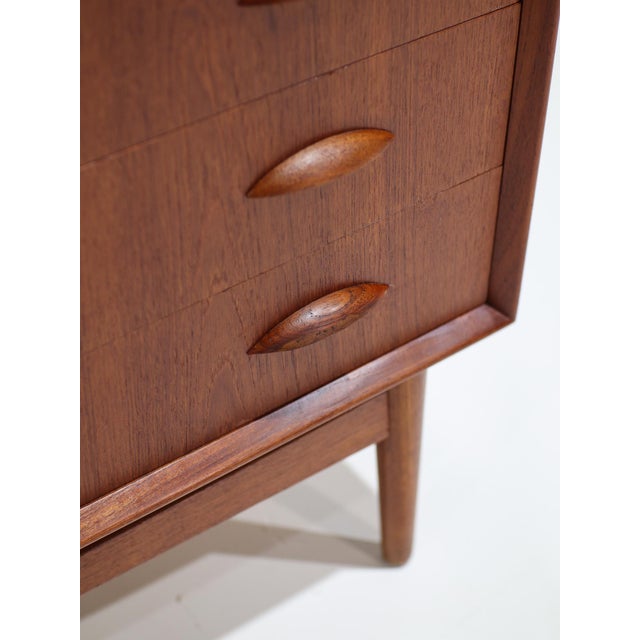 Model 314 Chest of Drawers in Teak by Johannes Sorth for Nexo Møbelfabrik, Denmark, 1960s For Sale - Image 14 of 16