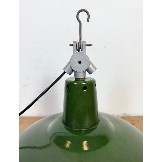 French Industrial Green Enamel Factory Pendant Lamp, 1960s For Sale - Image 12 of 16