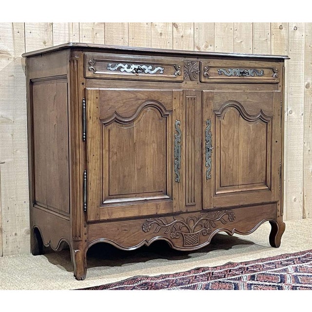 Louis XV Buffet in Cherry and Oak, Early 19th Century For Sale - Image 15 of 18