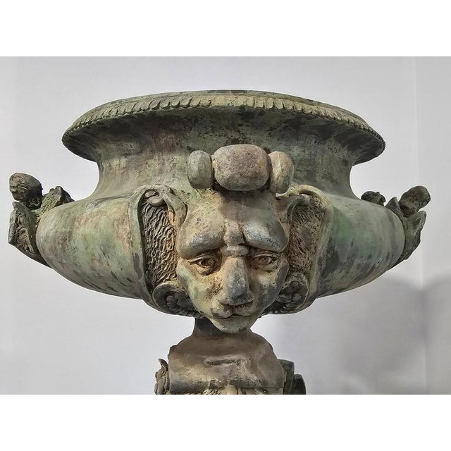 Large French Empire Jardinieres in Bronze on Marble Base, France, 1805, Set of 2 For Sale - Image 12 of 18