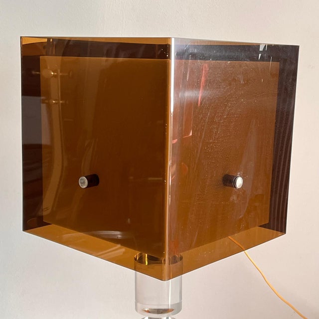 Large Space Age Geometric Table Lamp in Amber and Smoked Acrylic Glass, Italy, 1970s For Sale - Image 9 of 13