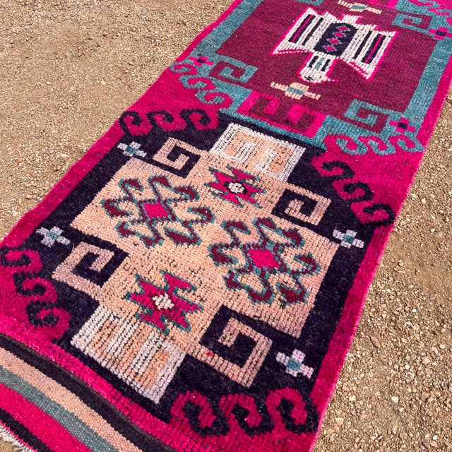 Tribal 1940s Vintage Kurdish Geometric Pattern Hot Pink Tribal Runner Rug For Sale - Image 3 of 10