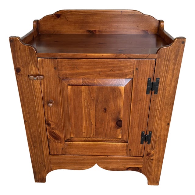 Ethan Allen Country Craftsman Pine Shaker Style Cabinet (Finish 219) For Sale