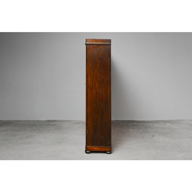 Art Nouveau Bookcase in Oak For Sale - Image 5 of 18