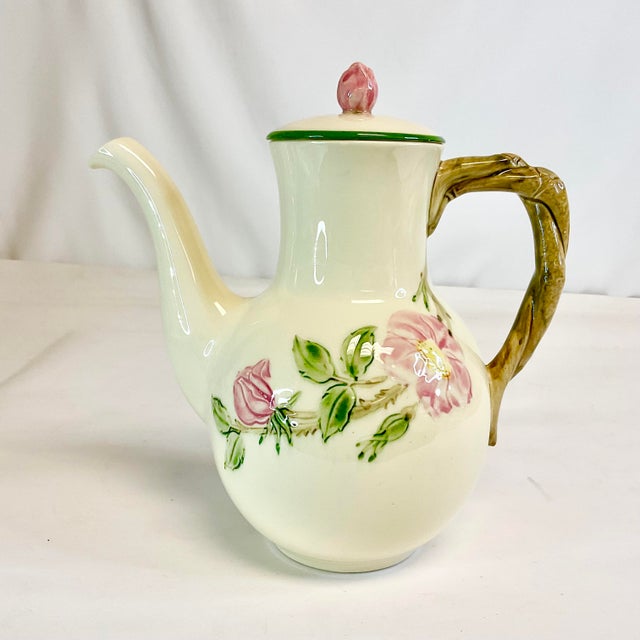 Vintage Home is pleased to offer this assumed First Run Coffee Pot of the iconic Desert Rose China pattern from...
