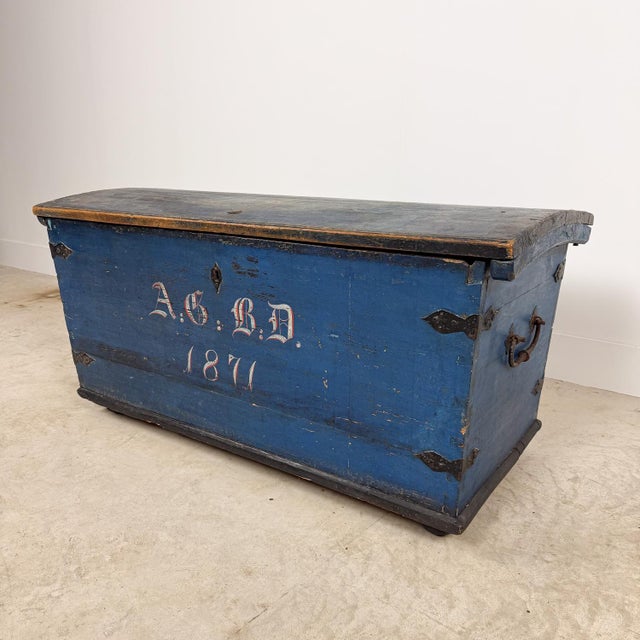Antique Blue Painted Wooden Chest Dated 1871, in Good conditions. Designed before 1890
