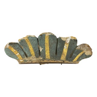 Baroque Italian Shell-Form Carved Wood Fragment Architectural Salvage, 1700s For Sale