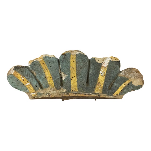 Baroque Italian Shell-Form Carved Wood Fragment Architectural Salvage, 1700s For Sale