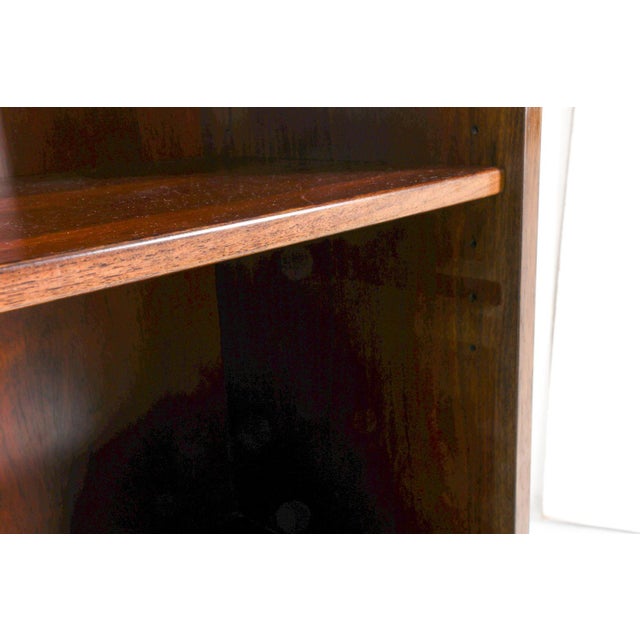 Mid-Century Modern Danish Design Rosewood Bookcase Model 11 by Omann Jun Mobelfabrik, 1960s For Sale - Image 3 of 8