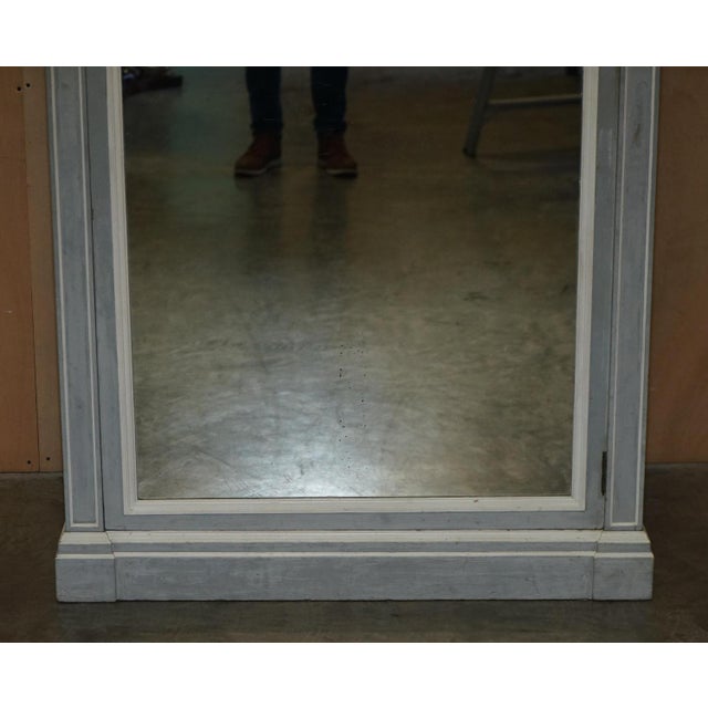 Antique French Wardrobe with Mirrored Door from Mellier & Co For Sale - Image 3 of 18