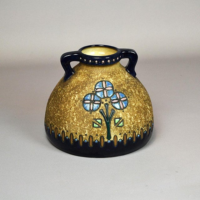 Art Nouveau Vase with Bird Decorations, 1890s For Sale - Image 9 of 10