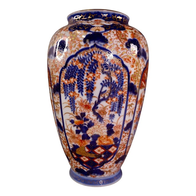 19th Century Imari Vase For Sale