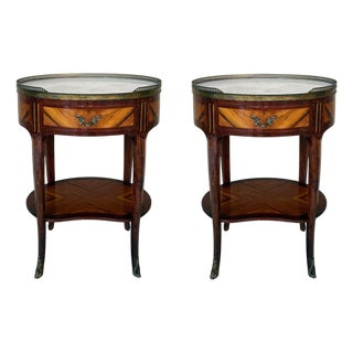 Early 20th Century Pair of Louis XV Oval Bouillotte Shape Nightstands with Drawer and Low Shelve For Sale