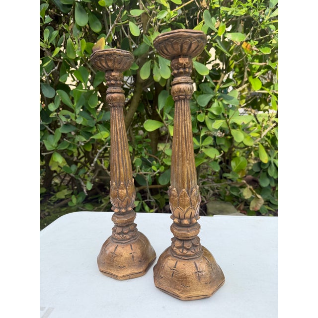 Vintage Tall Neoclassical Gilt Plaster Column Candlesticks, a Pair For Sale - Image 4 of 10