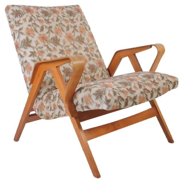 Set of Mid-Century Lounge Chairs by František Jirák for Tatra, 1960s For Sale