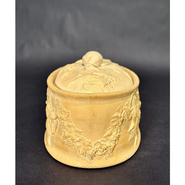 Mid 19th Century 19th Century Caneware Game Pie Dish For Sale - Image 9 of 12