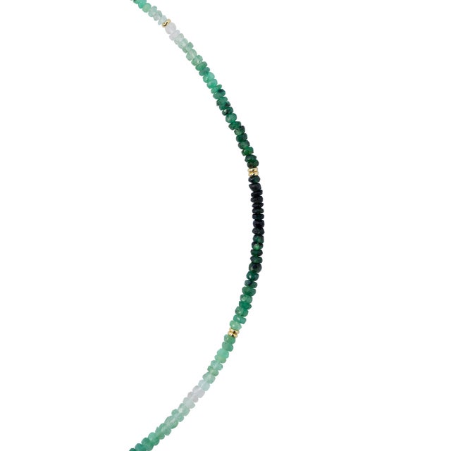 Emerald Ombre Gold Station Necklace For Sale In New York - Image 6 of 9