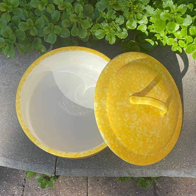 1960s 1960s Stangl Yellow Spongeware Pottery Covered Casserole - 1.5 Q For Sale - Image 5 of 8