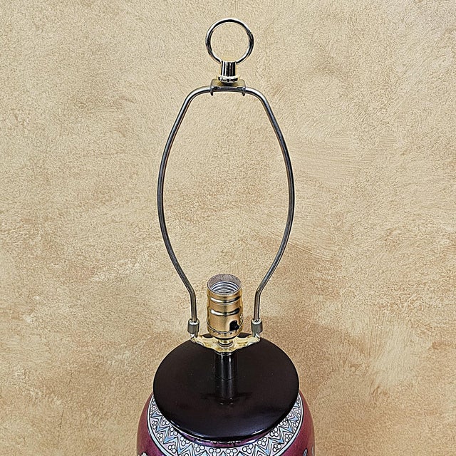 Late 20th Century Chinese Chinoiserie Porcelain Table Lamp With Floral Motif & Silk Shade — 28" For Sale - Image 15 of 18