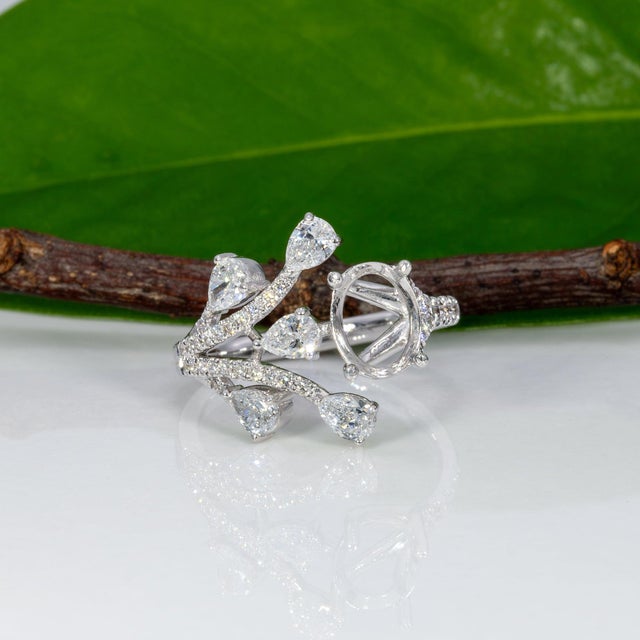 Lab Diamond Semi-Mount Ring With 12 Diamond Accents in Solid 14k Gold, Size 6.75 For Sale - Image 4 of 8