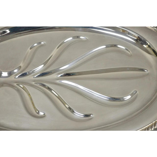 Traditional Vintage Wm Rogers Regency Style Silver Plated 18" Oval Footed Meat Tray Platter For Sale - Image 3 of 10