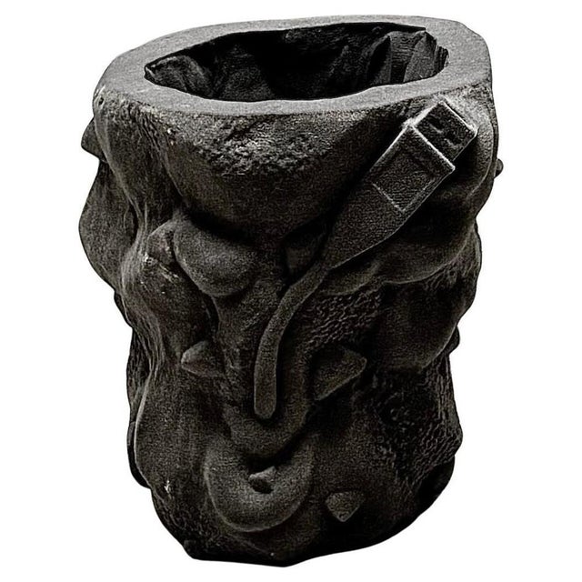 Sand Container Medium Sculptural Planter in Quartz Sand by Jacob Egeberg For Sale - Image 9 of 9