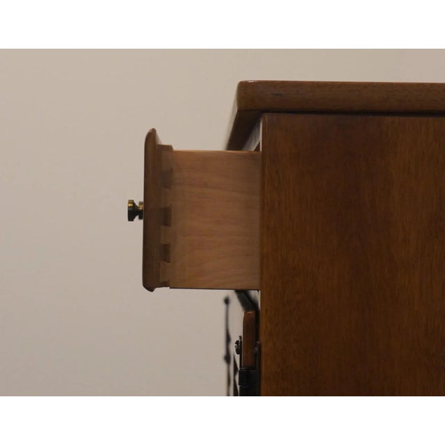 Wood Ethan Allen Heirloom Nutmeg Maple Crp Custom Room Plan 30" Shutter Door Cabinet 10-4511p For Sale - Image 7 of 12