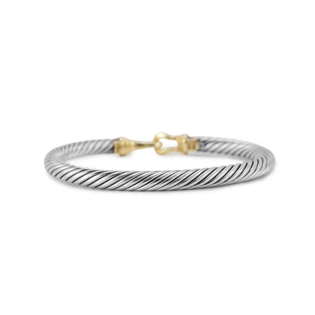 Brand: David Yurman Gender: Ladies Metal Type: 925 Silver Length: 6.25 inches Width: 5.00 mm Weight: 27.66 grams David...