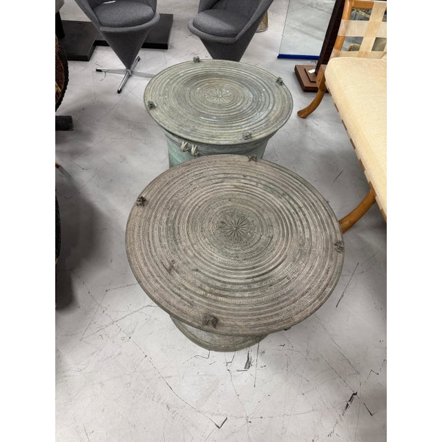 Early 20th Century Pair of Southeast Asian Bronze Rain Drums with Great Patina For Sale - Image 11 of 18