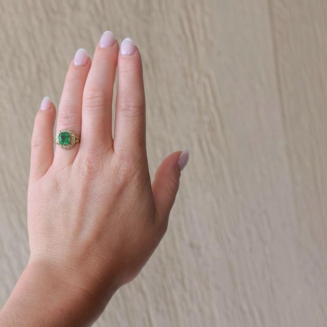 An absolute triumph of late 19th-century French high jewelry, this magnificent antique cocktail ring (circa 1880, Napoleon...