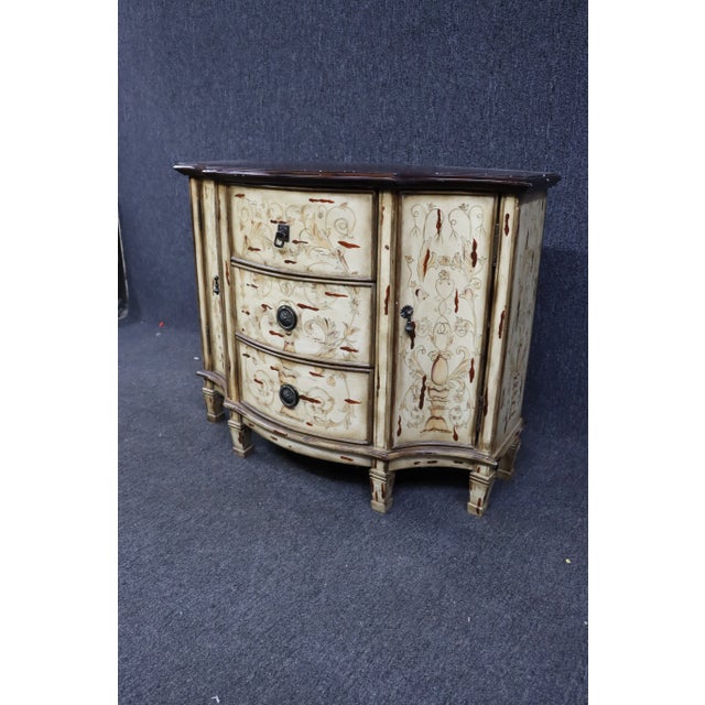 Late 20th Century Italian Style Cream Decorated Commode For Sale - Image 5 of 8