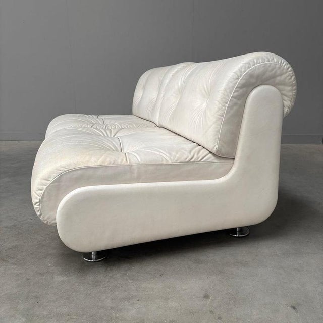 Space Age White Leather Two Seat Lounge Sofa, 1970s For Sale - Image 9 of 14