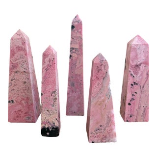 Neoclassical Grand Tour Solid Marble Pink and Cream Obelisks, Set of 5 For Sale