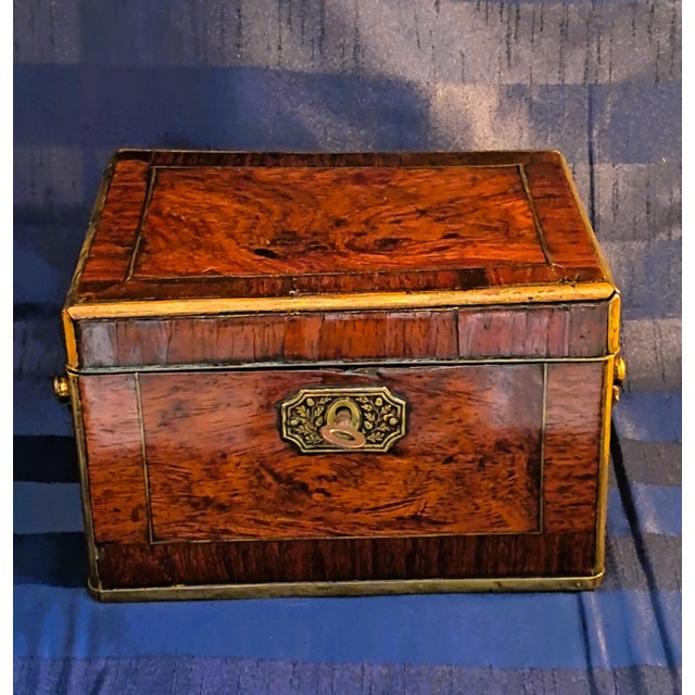 Small Victorian Travel Box in Mahogany and Brass, 1800s For Sale - Image 14 of 14