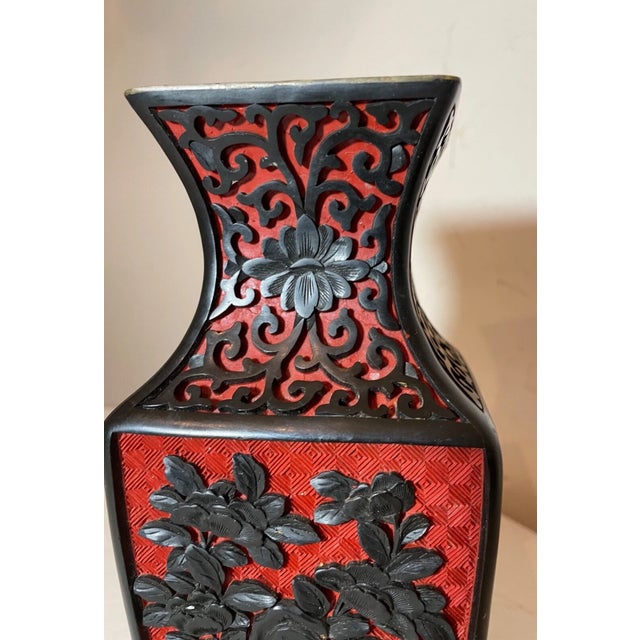 Antique Handmade Chinese Carved Black Red Lacquer Cinnabar Floral Vase Urn For Sale - Image 9 of 13