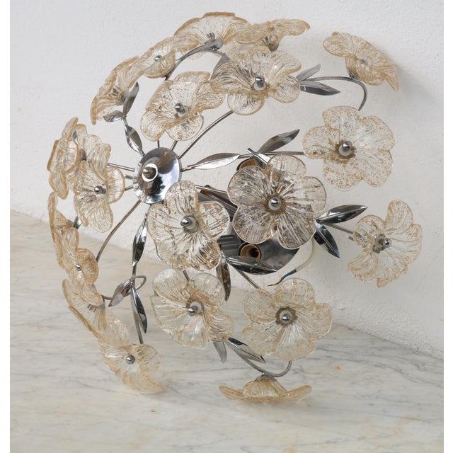 1980s Wonderful Gold and Transparent Murano Glass Ceiling Light Flower For Sale - Image 12 of 13