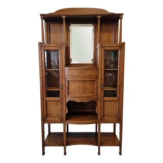 Art Deco Display Cabinet in Oak For Sale