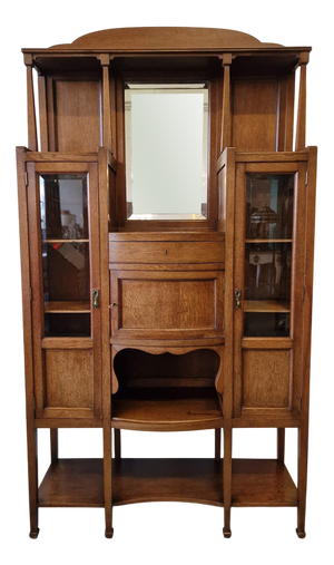 Art Deco Display Cabinet in Oak