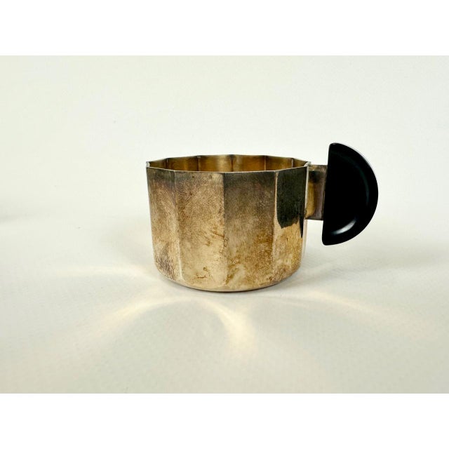 Mid-Century Modern Bauhaus Silver-Plated Mocha Cups with Bakelite Handles, 1930s, Set of 6 For Sale - Image 3 of 13