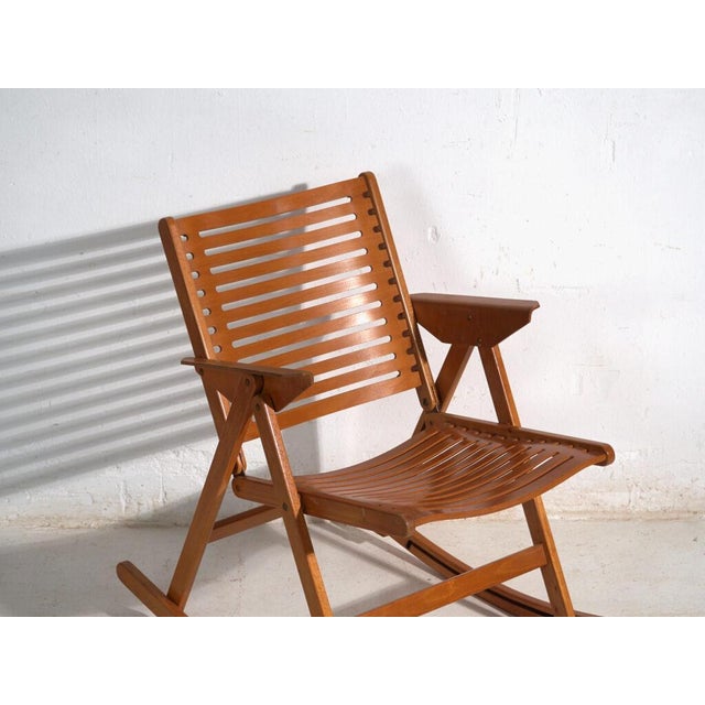 Vintage Folding Rocking Chair in Beech, Central Europe, 1960 For Sale - Image 3 of 10
