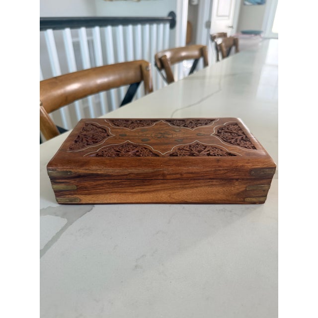 English Vintage Hand-Carved Sheesham Wood & Brass Inlay Decorative Keepsake Box For Sale - Image 3 of 9